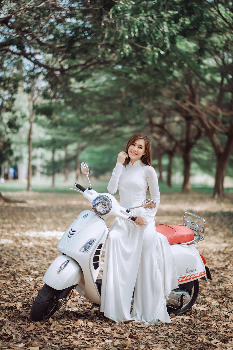 Ao Dai & Photo Walk
